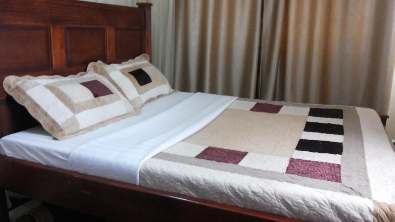 Hotel Good News Lira Εξωτερικό φωτογραφία