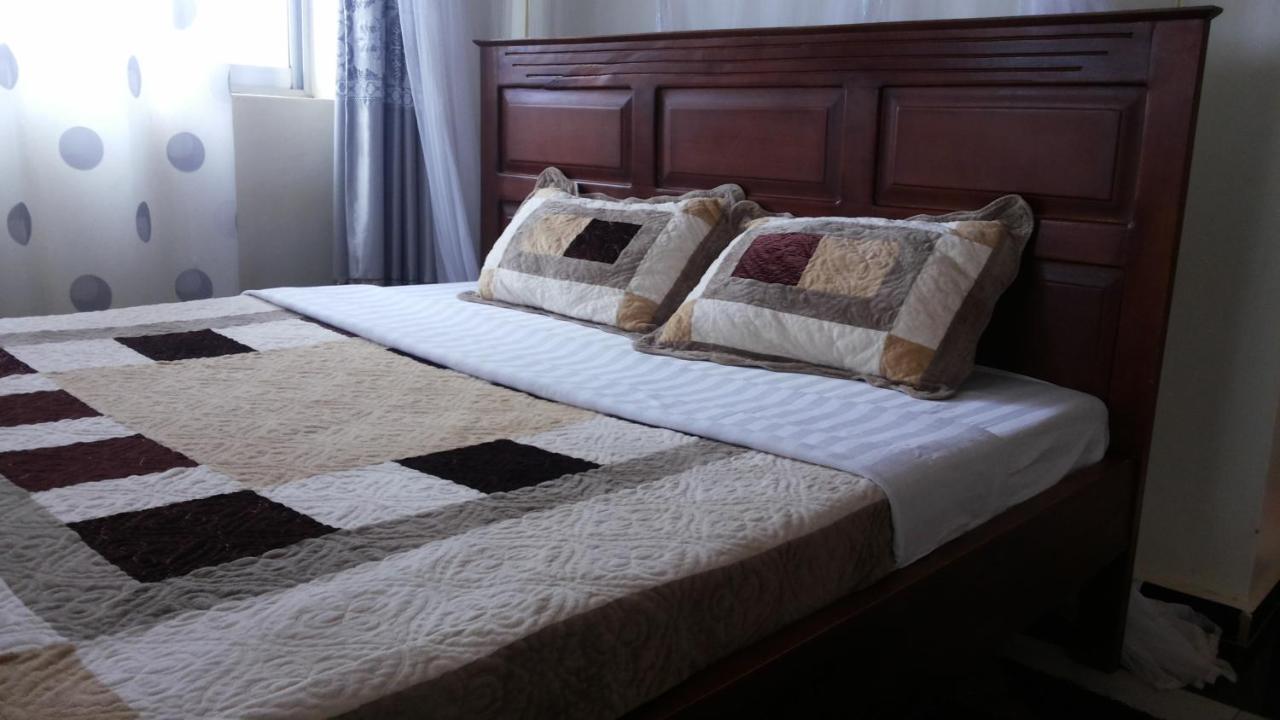 Hotel Good News Lira Εξωτερικό φωτογραφία